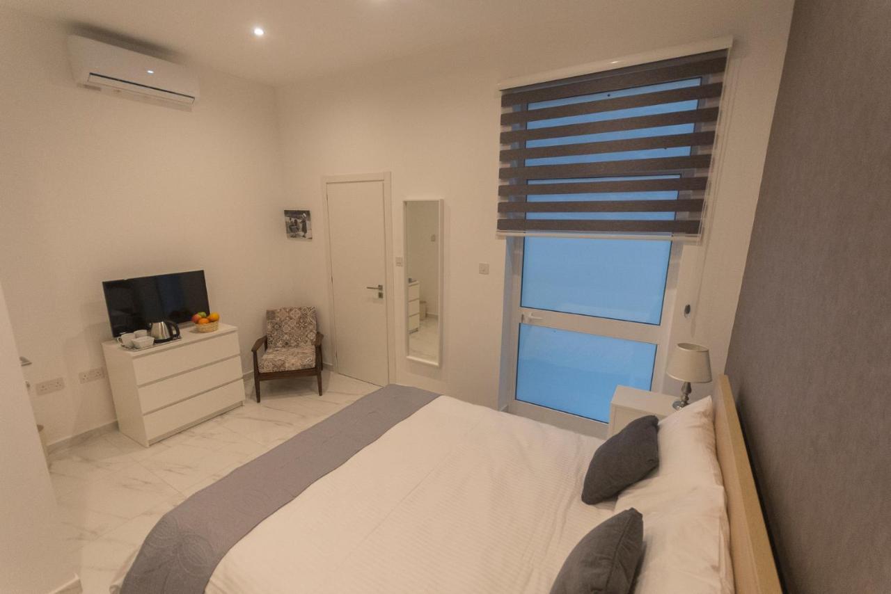 4 Bedroom Apartment Near Sliema Seafront Zewnętrze zdjęcie