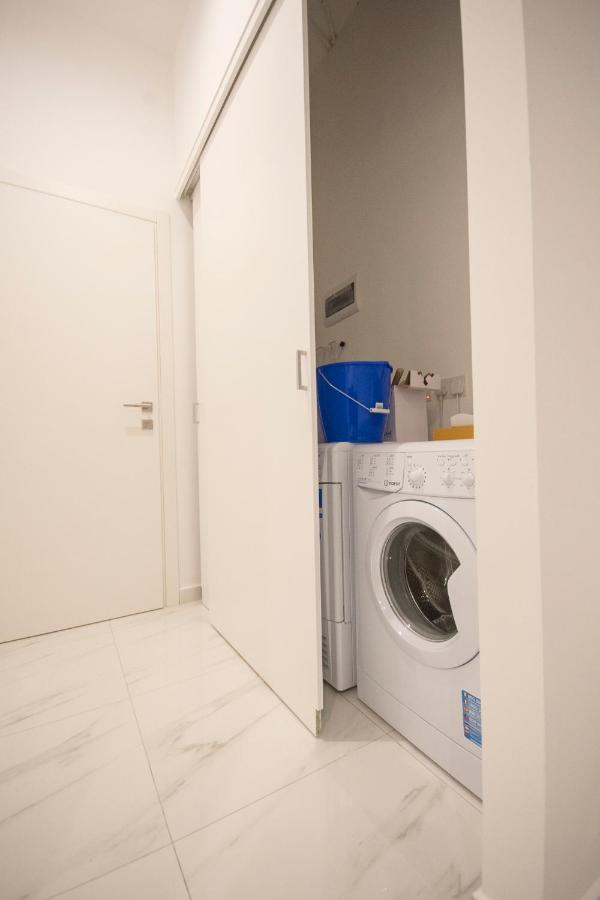 4 Bedroom Apartment Near Sliema Seafront Zewnętrze zdjęcie