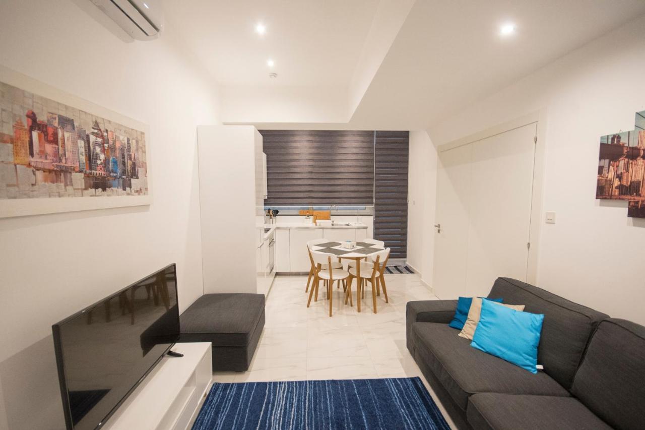 4 Bedroom Apartment Near Sliema Seafront Zewnętrze zdjęcie